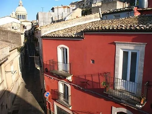 B&B L'Orto Sul Tetto Ragusa Panzió