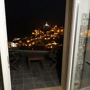 Apartmanhotel Via Pezza 100